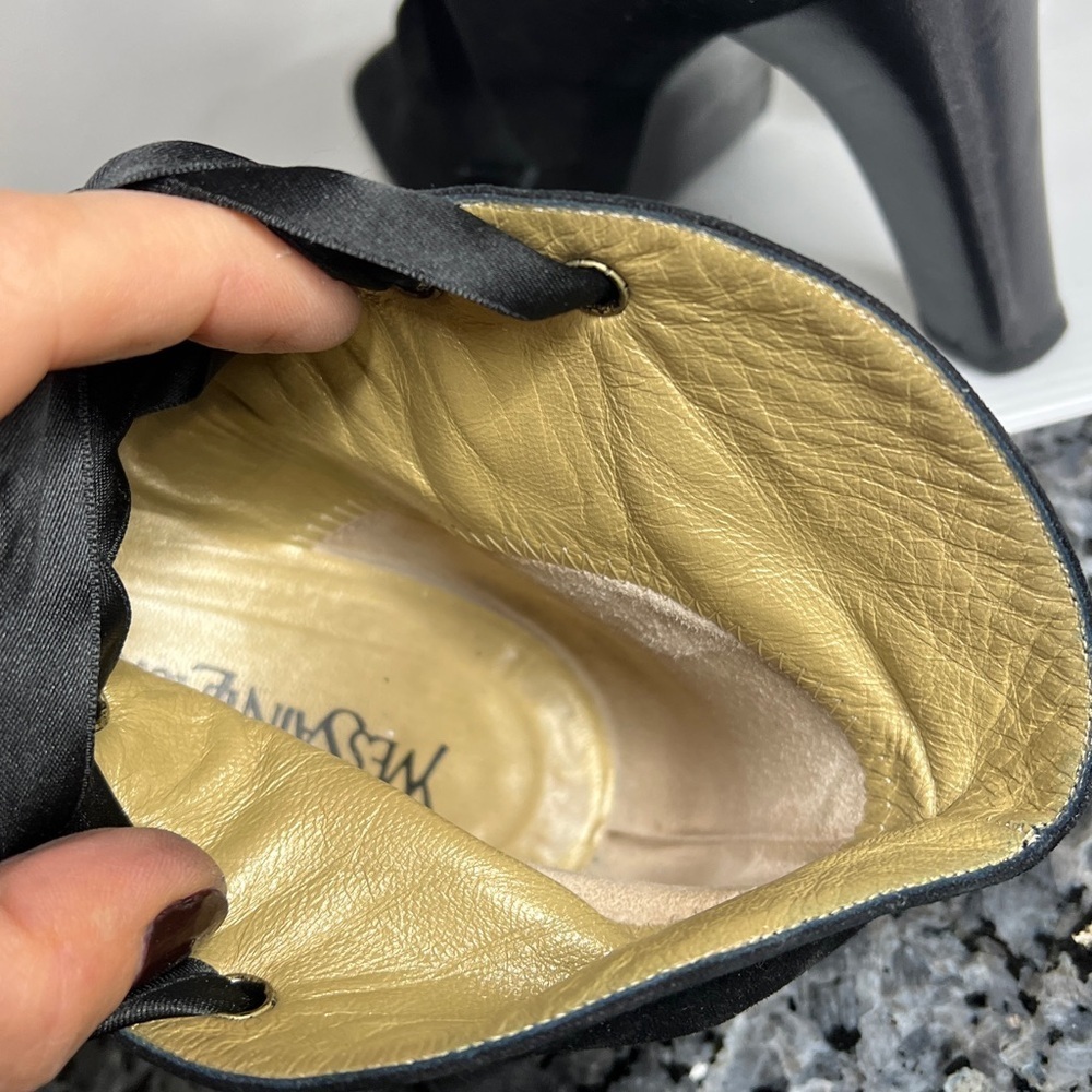 Yves Saint Laurent YSL Sz 9 Black Sude Silk Lace Up Ankle Heel Boots with Box - Picture 13 of 14